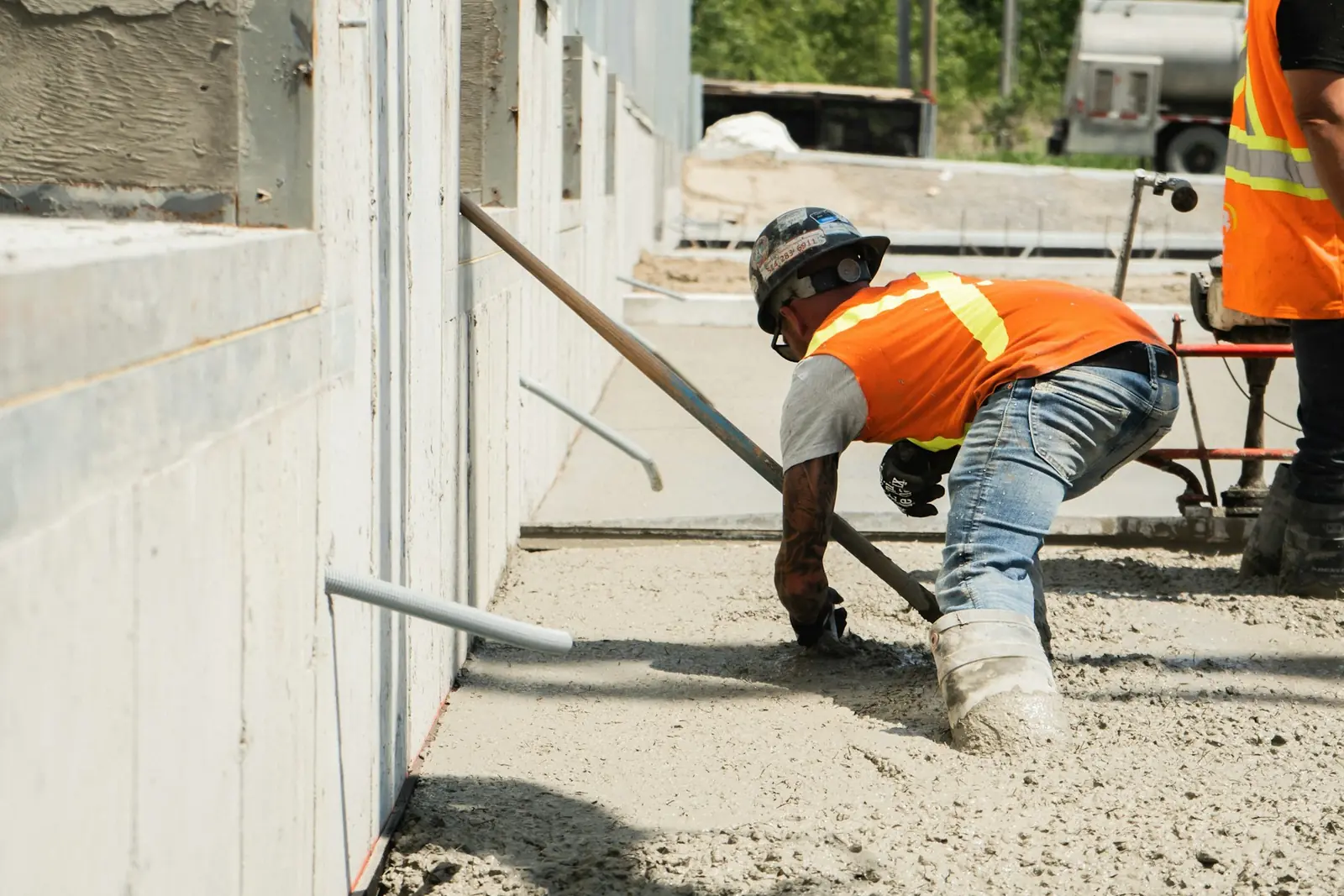 Concrete Driveways project example for Troy, MI homeowners